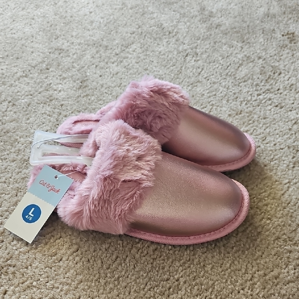 Cat & Jack Pink Metallic Slippers Kids' Size 4-5